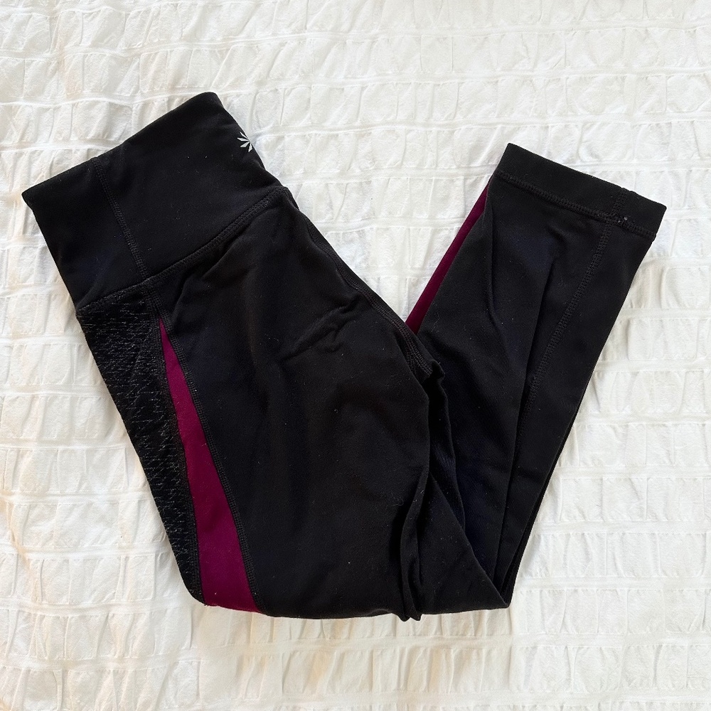 Athleta Cropped Leggings